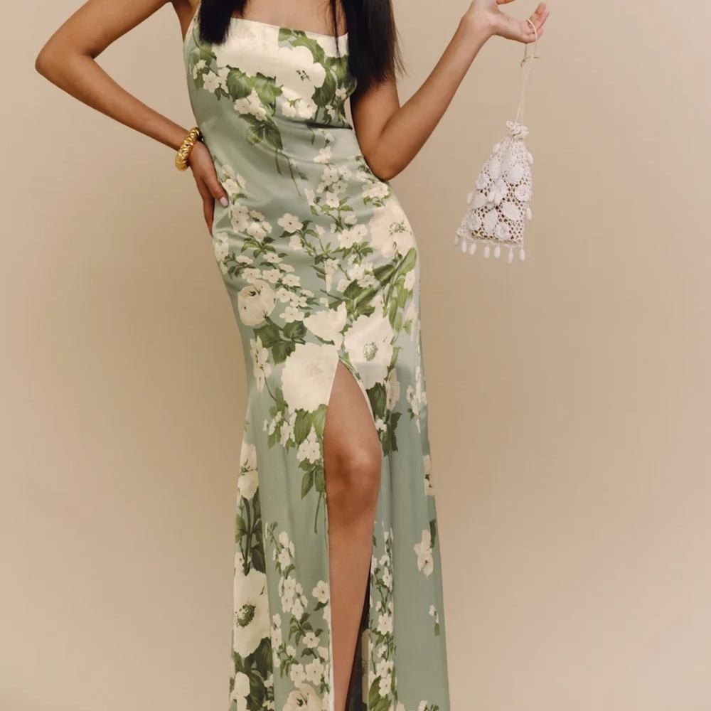 - Floral Green Maxi Dress Selah Size 10